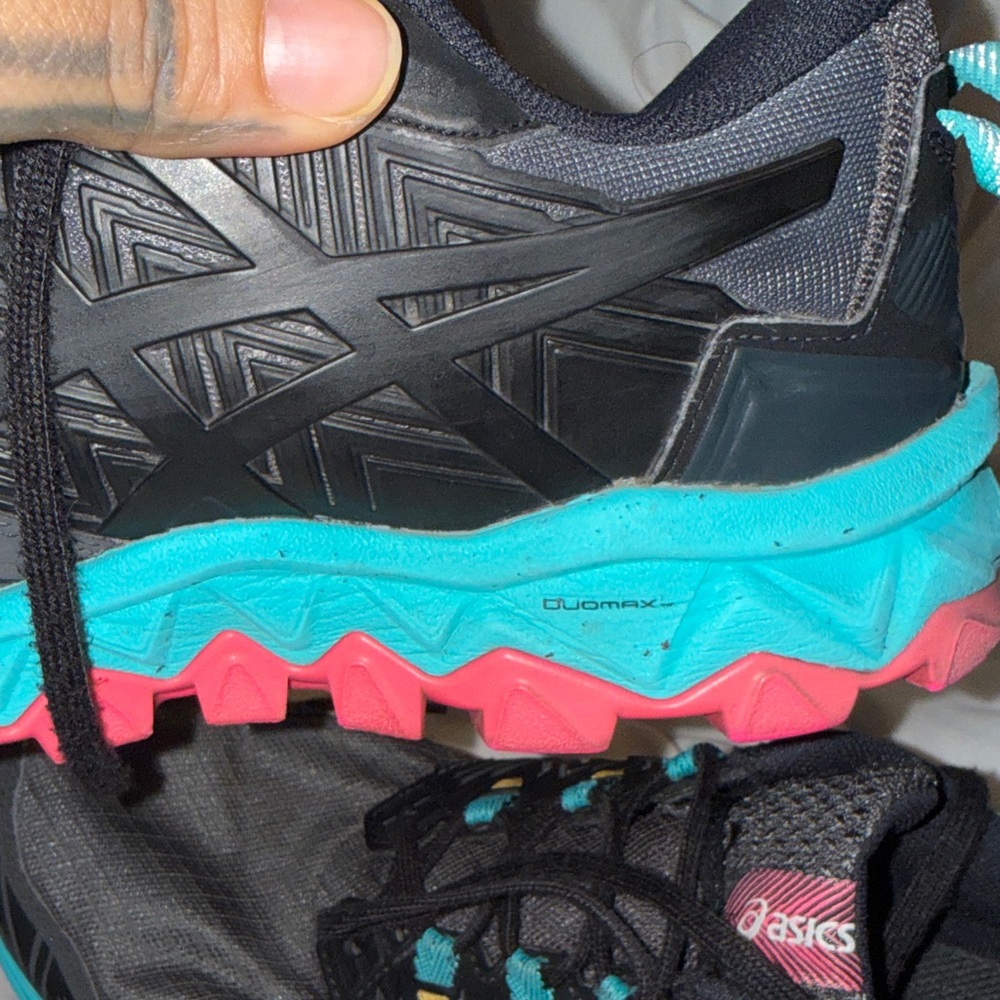 ASICS GEL-FujiTrabuco 8 trail running shoes in the Black Multi colorway Sz.9.5 W - Picture 12 of 16